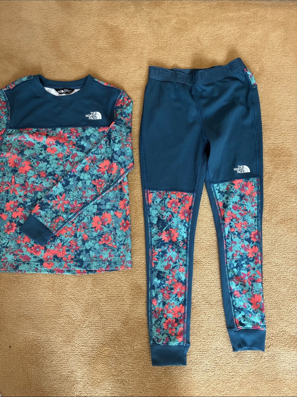 NWOT The North Face Teal and Coral Floral Kids' Thermal Set
